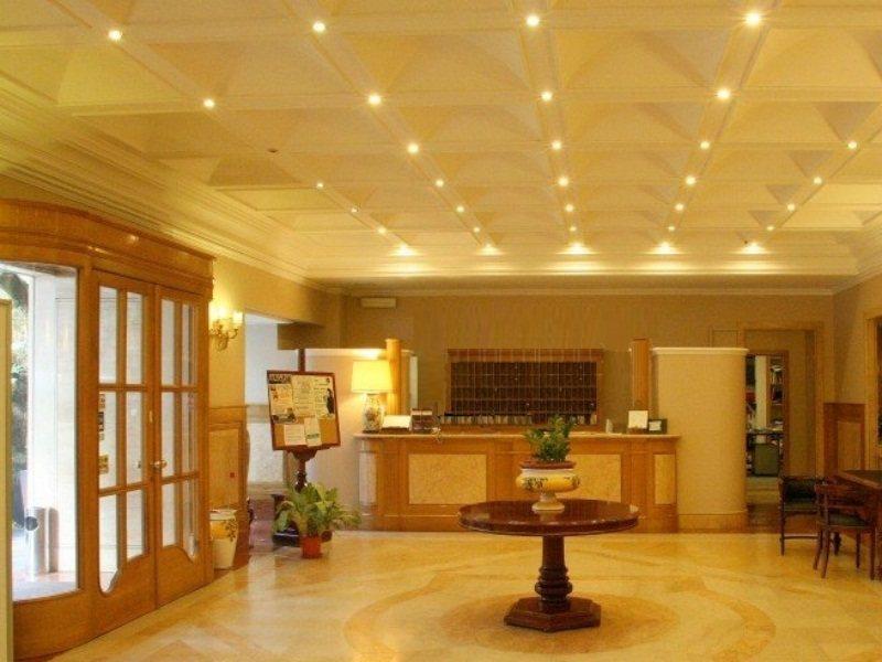 فندق جلوسستر بليس فيوجّي المظهر الخارجي الصورة
